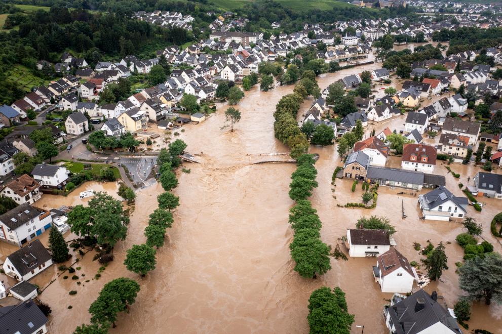 Flood Risk Assessment for Government Agencies